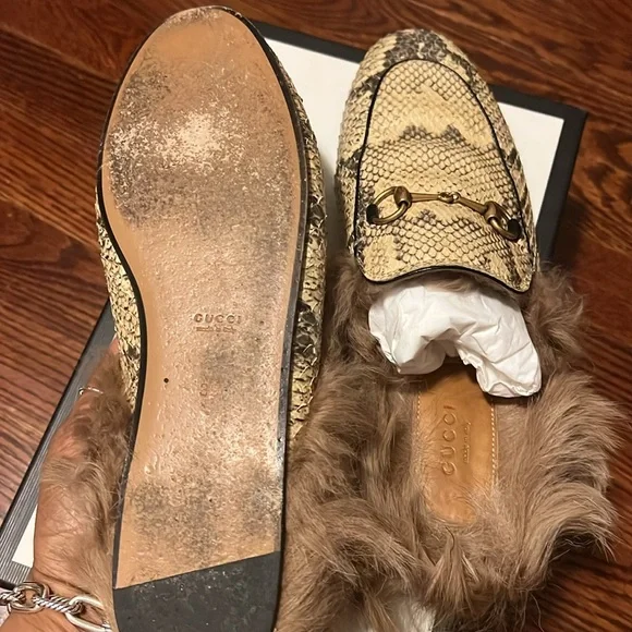 Authentic Women’s Gucci Princeton Slipper with Lamb Wool! - Picture 6 of 7